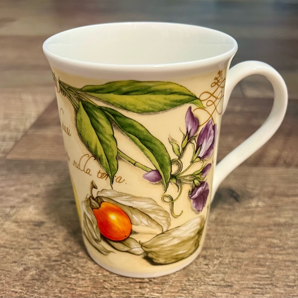 Crown Trent Fine Bone China Coffee Mug with Garden Print
